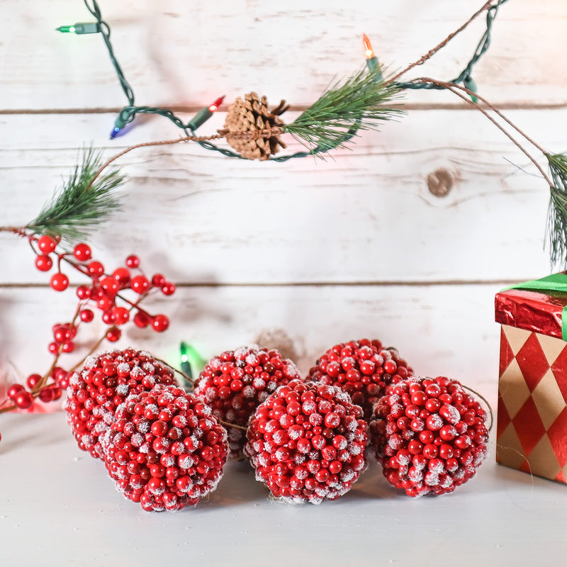 Frosted Red Berries Ornaments - Glittered White Snowflakes on Realistic Red  Cranberry Berries Ball Ornament with Rustic Twine String Christmas Tree