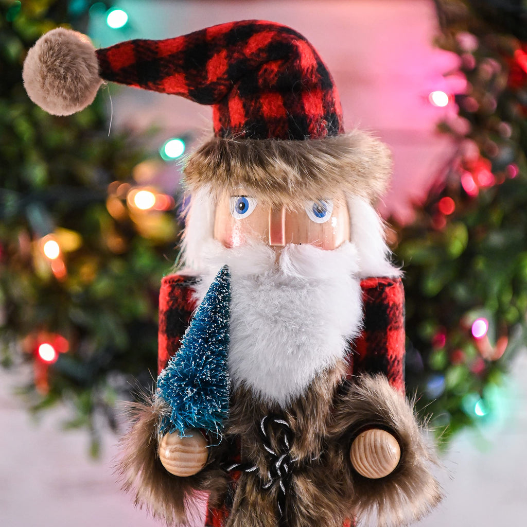 Ornativity Christmas Nostalgic Santa Nutcracker – Red and Black Wooden  Nutcracker Man with Buffalo Plaid Coat with Brown Fur Holding a Xmas Tree